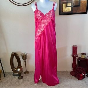 NWT Vibrant Fuchsia Slit Long Maxi Nightgown Slip Dress Chemise Lingerie Plus